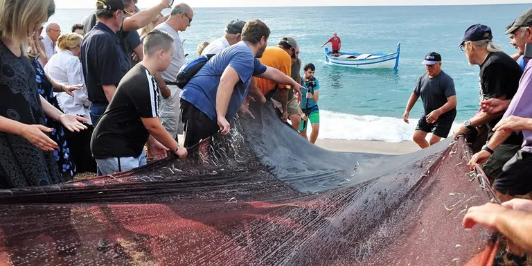 Els pescadors de Pineda participen al Firamar de Sant Pol