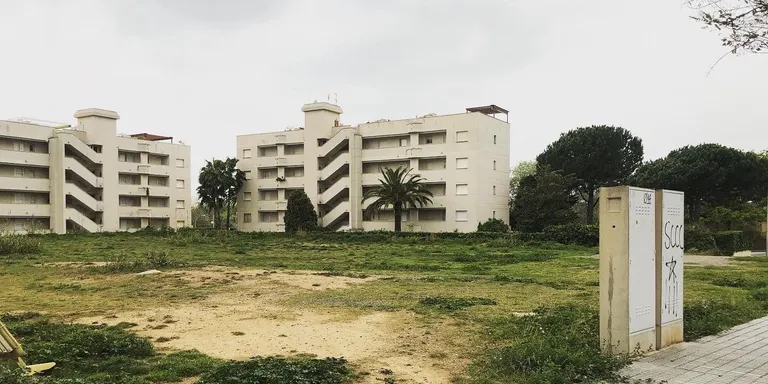 L’Ajuntament de Cambrils planifica un nou aparcament dissuasiu de 250 places a l’avinguda Mestral