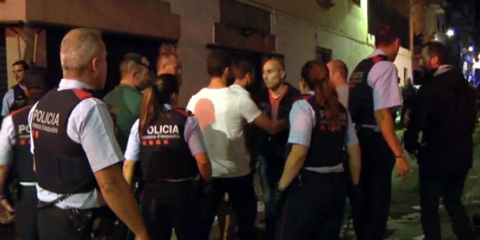 Agents de la GuÃ rdia Civil han deixat 4 ferits aquesta matinada a Calella