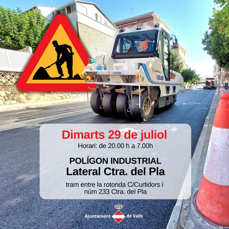 Treballs d’asfaltat de la via lateral de la carretera del Pla a l’alçada del polígon industrial