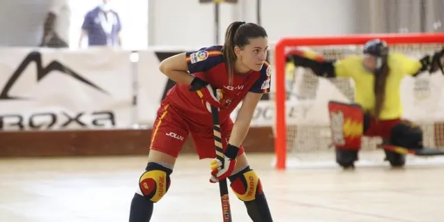 La calderina Laura Puigdueta es proclama subcampiona del món d’hoquei patins