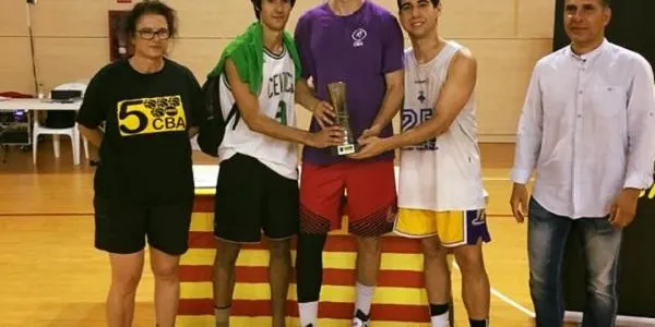 Un total de 37 equips gaudeixen de la 23ena edició del Torneig 3x3