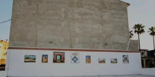 L’Ajuntament de Roda de Berà obre un procés participatiu per escollir el mural del nou aparcament de la plaça Doctor Pujol