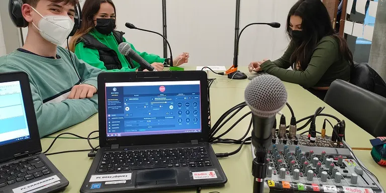 Ha nascut Ràdio Vilatzara