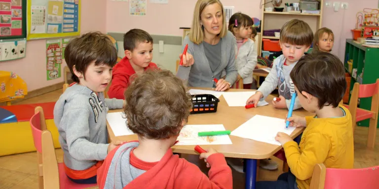 Èxit del micromecenatge per mantenir l'escola catalana de l'Alta Cerdanya