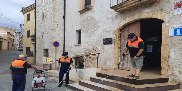 Creixell desinfectarà els carrers i llocs públics de la vila amb més freqüència