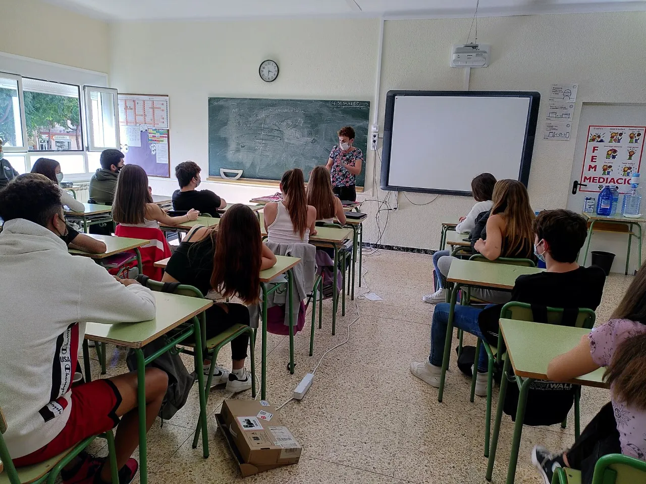 El Punt de Voluntariat de Cambrils imparteix sessions informatives als instituts