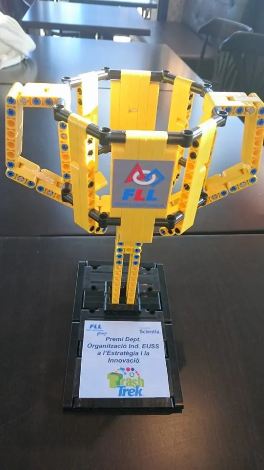 Els Marrecs presenten el seu projecte per a la First Lego League