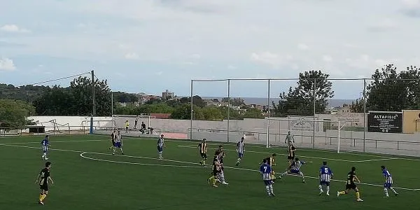 El CE Altafulla i l’Atlètic Roda de Barà se citen en un derbi d’alt voltatge al Joan Pijuan