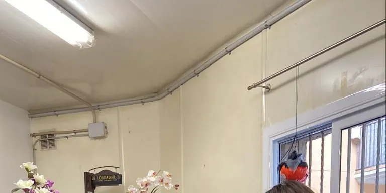 El panellet de quicos, blat de moro torrat, és la novetat d'enguany a l'Obrador