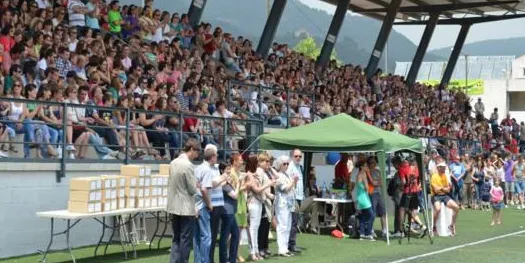 L’Associació de Futbol Sala de Caldes acorda amb l’Ajuntament tornar a plantejar-se la decisió de suspendre el torneig Rosario Sánchez
