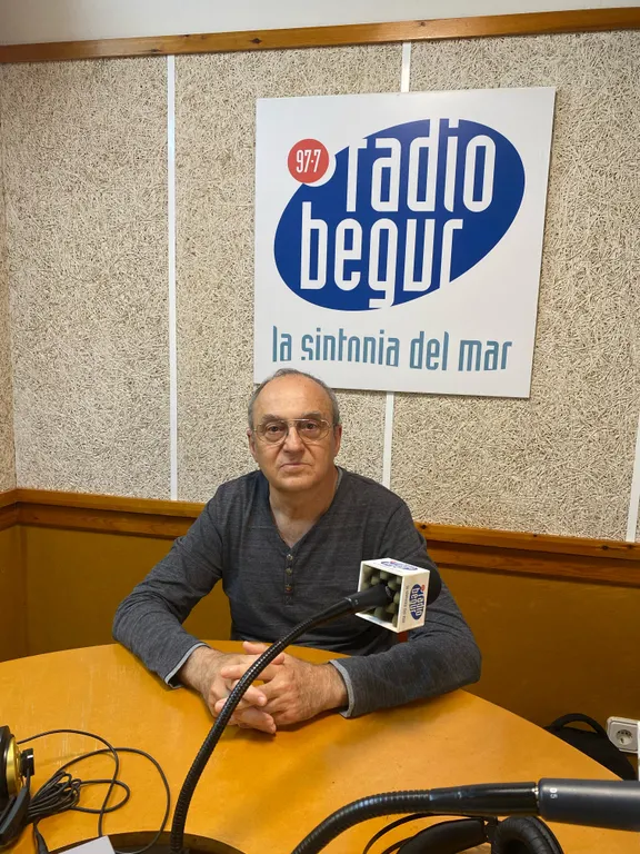 Carles Virgili: "El documental pretén emocionar amb les imatges i divulgar la riquesa marina de Begur"