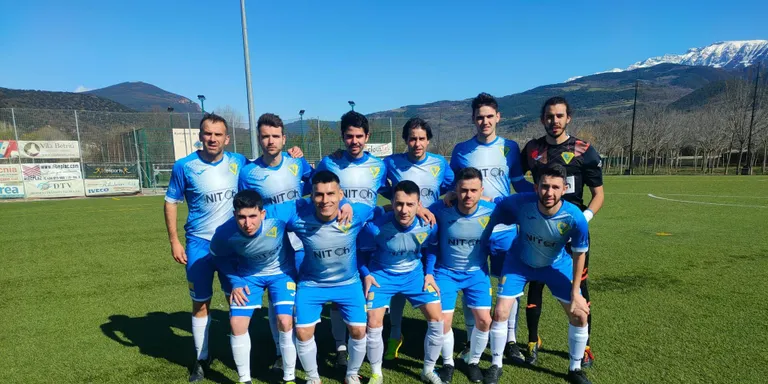 Derrotes de La Seu FC amb l'Alpicat (0-2) i del CF Organyà amb el Guissona (0-1) a les fases finals de Segona