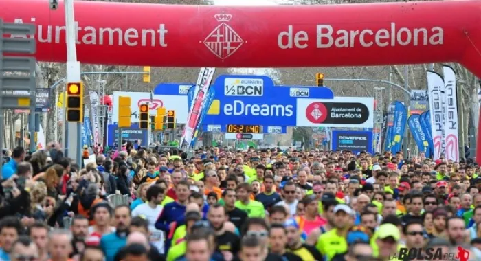 Diversos arenyencs participen a la Marató de Barcelona