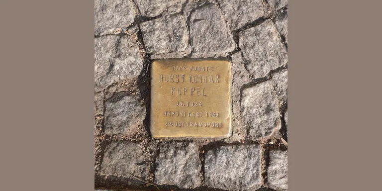 Caldes acollirà els monuments "Stolpersteine" en record a les víctimes del nazisme