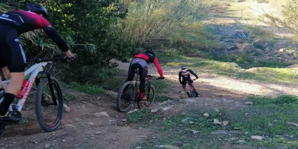 Javi Galvan i Javi Toledano guanyen l’Xtrem BTT Torredembarra