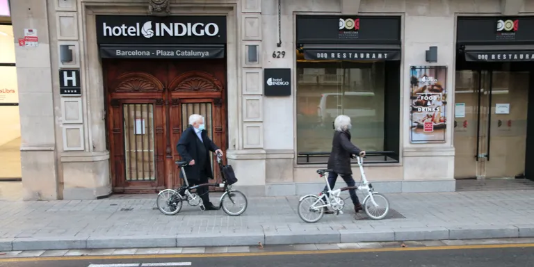 Un any de la cancel·lació del MWC, símbol de l'inici d'un període "horrorós" per a hotelers i restauradors