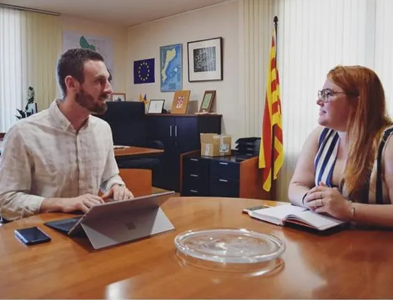 El nou alcalde, Isidre Pineda, ha iniciat avui la ronda de converses amb els partits a l'oposició. La primera ha estat Carla Millán del PSC