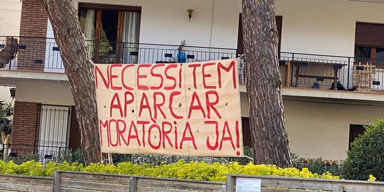 El govern converteix els aparcaments de la Riera de Torrentbó en zona exclusiva per arenyencs