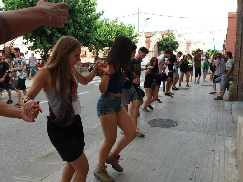 El primer espectacle d'aquesta Festa Major al Celler s'ha titolat De pas