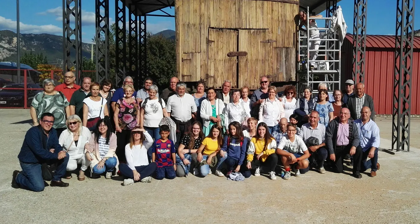 Els veïns de Pinell visiten el Berguedà en la seva sortida anual