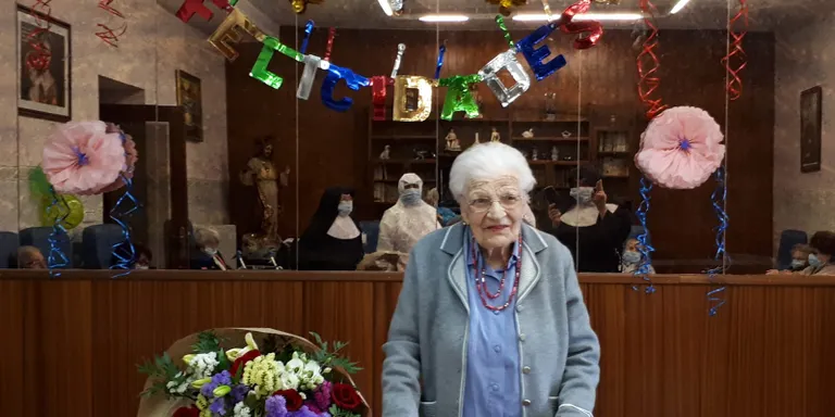 Felicitació institucional a la padrina urgellenca Irene Capdevila pels seus 101 anys