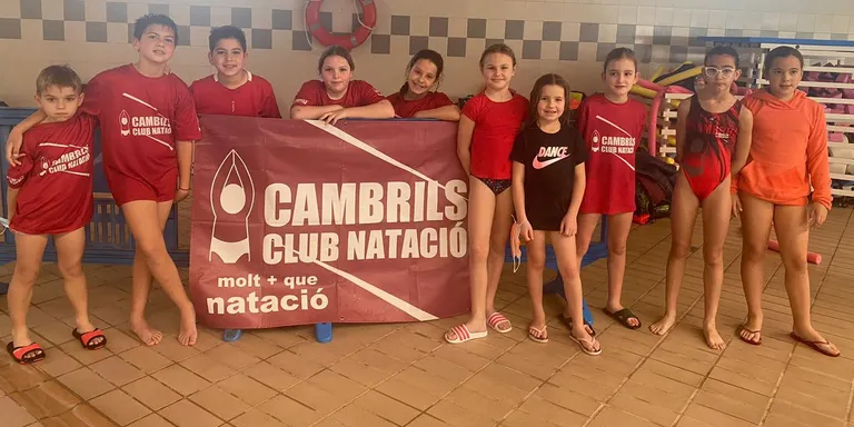 Bons resultats dels nedadors del Cambrils Club Natació al Campionat de Catalunya d’hivern aleví