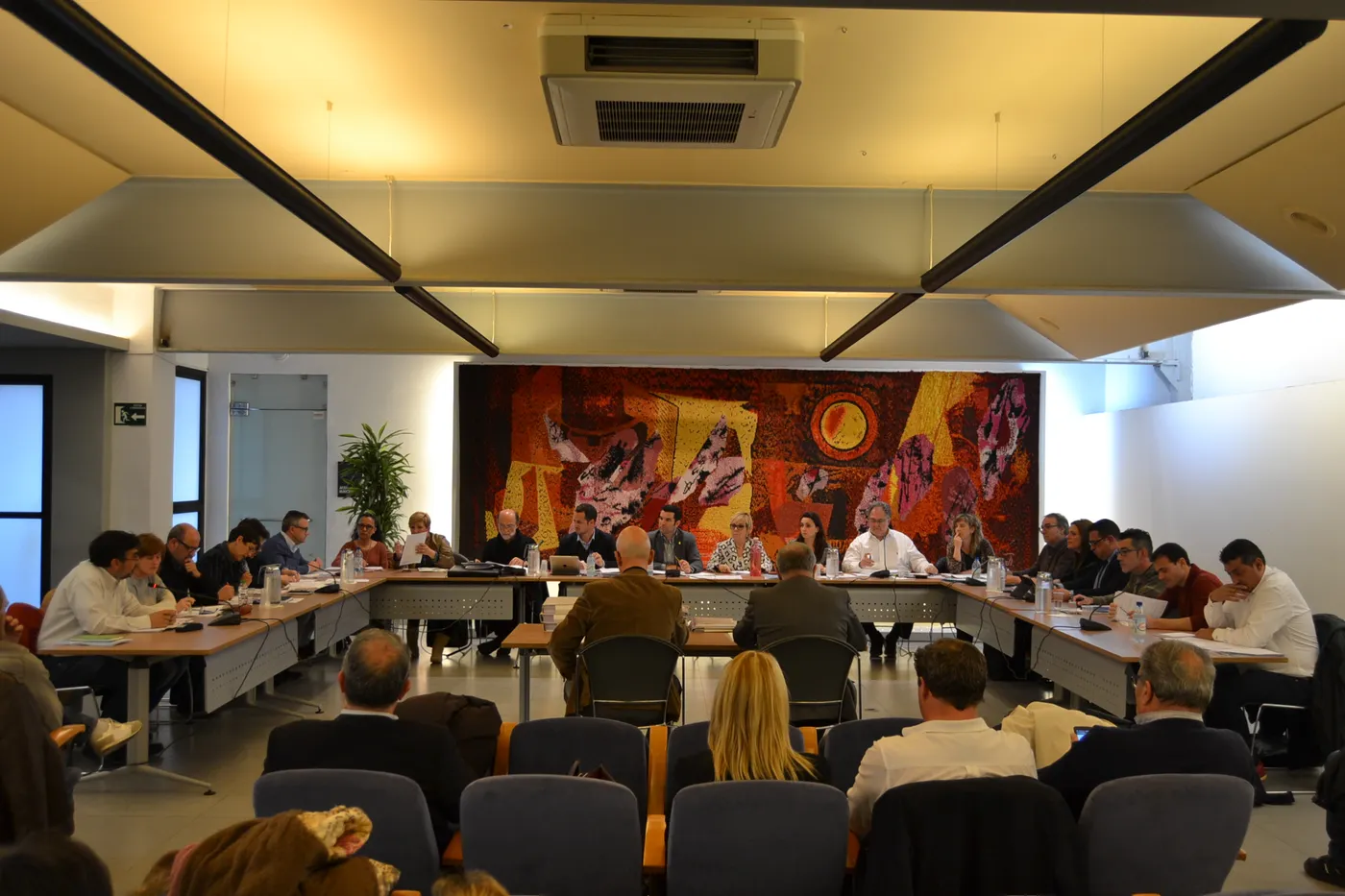 Els grups de l'oposició valoren el trencament del pacte de govern a Pineda