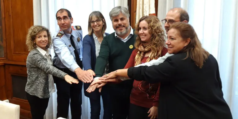 Lectura del manifest institucional contra la violència envers les dones