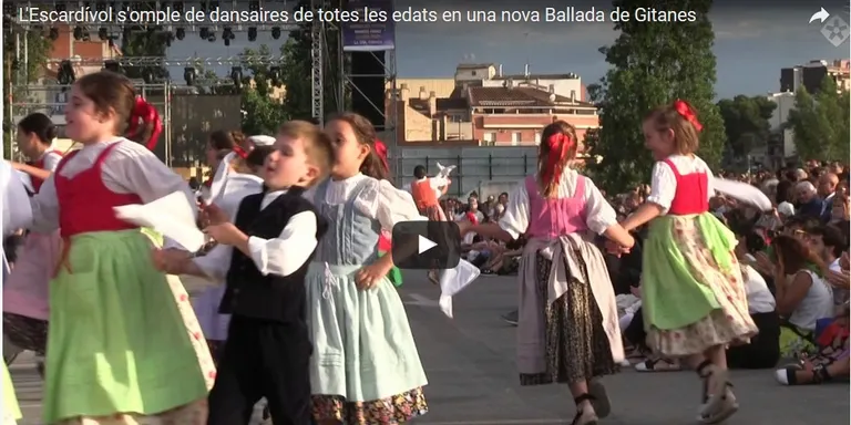 L'Escardívol s'omple de dansaires de totes les edats en una nova Ballada de Gitanes