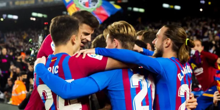 Dest s’incorpora als entrenaments per preparar la Champions