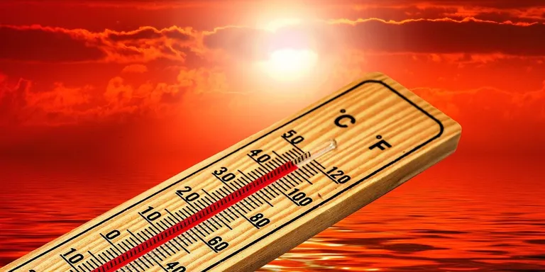 Protecció Civil activa aquest dimarts l'alerta per calor molt intensa