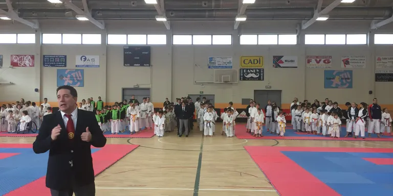 Èxit del IX Campionat de Karate TKFI-Vila de la Seu d'Urgell