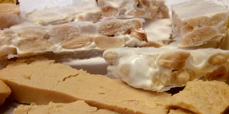 Campanya de recollida d’aliments d’època nadalenca organitzada per Càritas