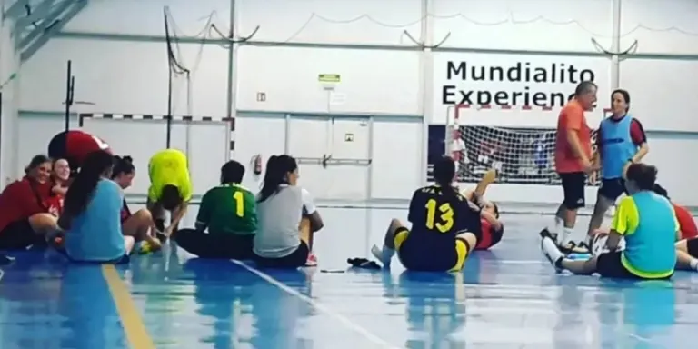 El CFS Laguna femení cau golejat a la pista de l’On Egin Linyola