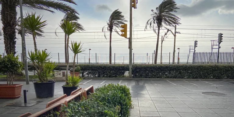 El temporal es deixa notar amb força a Vilassar de Mar (ACTUALITZAT)