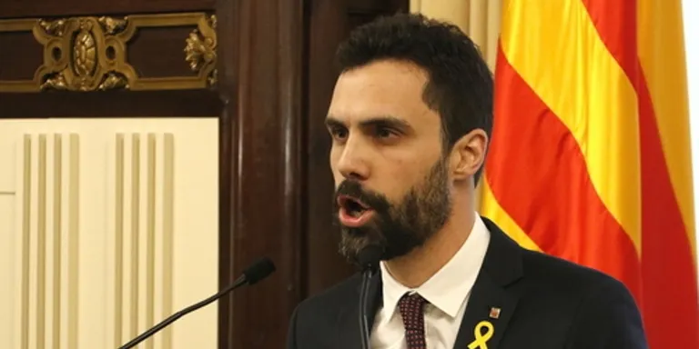 Torrent ajorna el Ple del Parlament d'aquest dimarts, però no el desconvoca