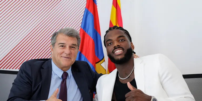 Dika Mem renova amb el Barça fins al 2027