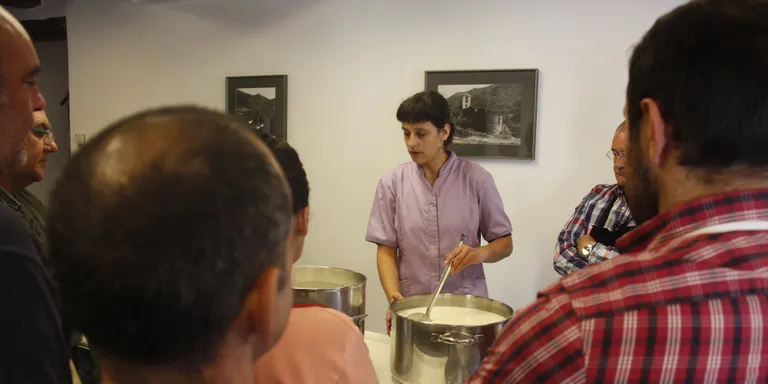 Tallers d'elaboració de formatges per a restauradors i professionals de la gastronomia