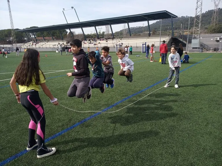 Les escoles de Caldes celebren la cloenda del programa «Formigues Cooperatives»