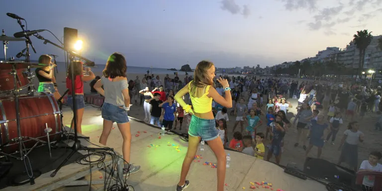 Blanes recupera l’Emplatja’t amb concerts de "La Salseta de Poble Sec"