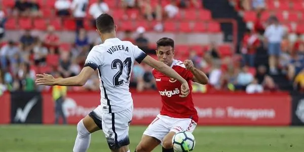 Álvaro Bustos fitxa pel Mallorca i es converteix en la segona baixa del Nàstic en el mercat d’hivern