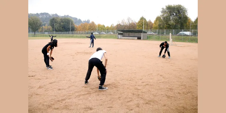 Vic vol fomentar l'esport i la vida saludable entre els joves amb un "tastet" d'activitats i noves beques a famílies
