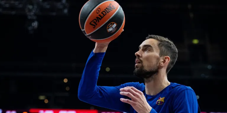 Camí a la glòria: Barça i Madrid s'enfronten a semifinals de la F4 (20h)