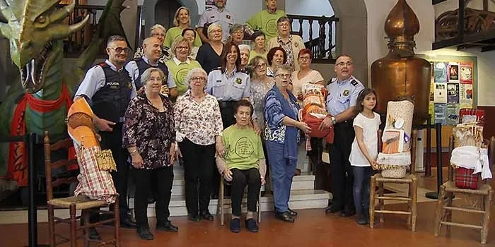 La Sala Josep Maria Arnau del Calisay acull aquesta tarda la presentació del calendari solidari 2019 dels Mossos d’Esquadra