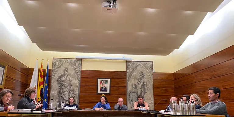 L'alcaldessa retira de l'ordre del dia del ple la modificació de l'Ordenança de convivència ciutadana després que l'oposició reclami treballar-la conjuntament