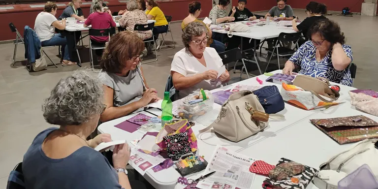 Cosim Arenys ofereix tallers solidaris pel Càncer de Mama