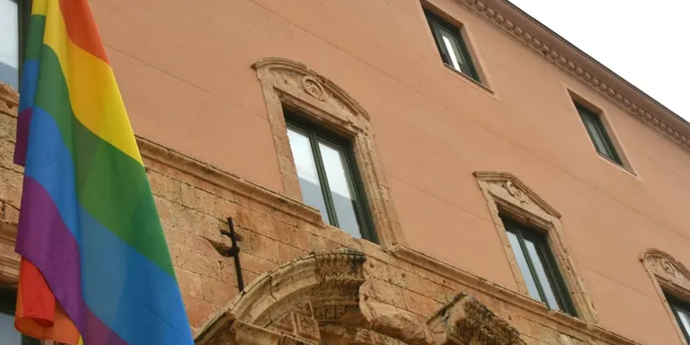 Torredembarra se suma a la commemoració del Dia de l'Orgull