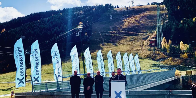 Inaugurada la plataforma esquiable de Soldeu