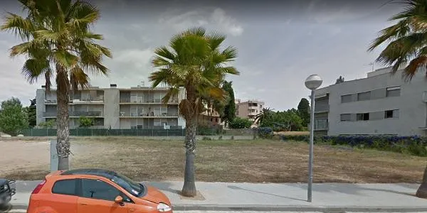 En subhasta pública un terreny al carrer les Sínies d'Altafulla